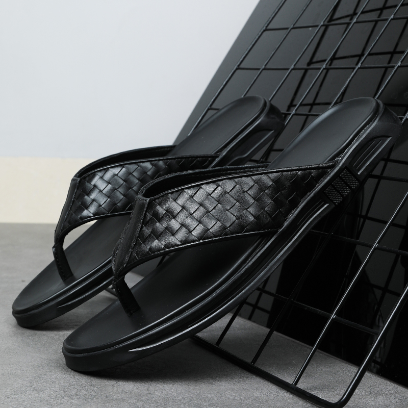 Fashion Men's Slippers Luxury Brand Designer Shoes Classic Non-slip Flip Flops Genuine Leather Beach Sandals Casual Slippers