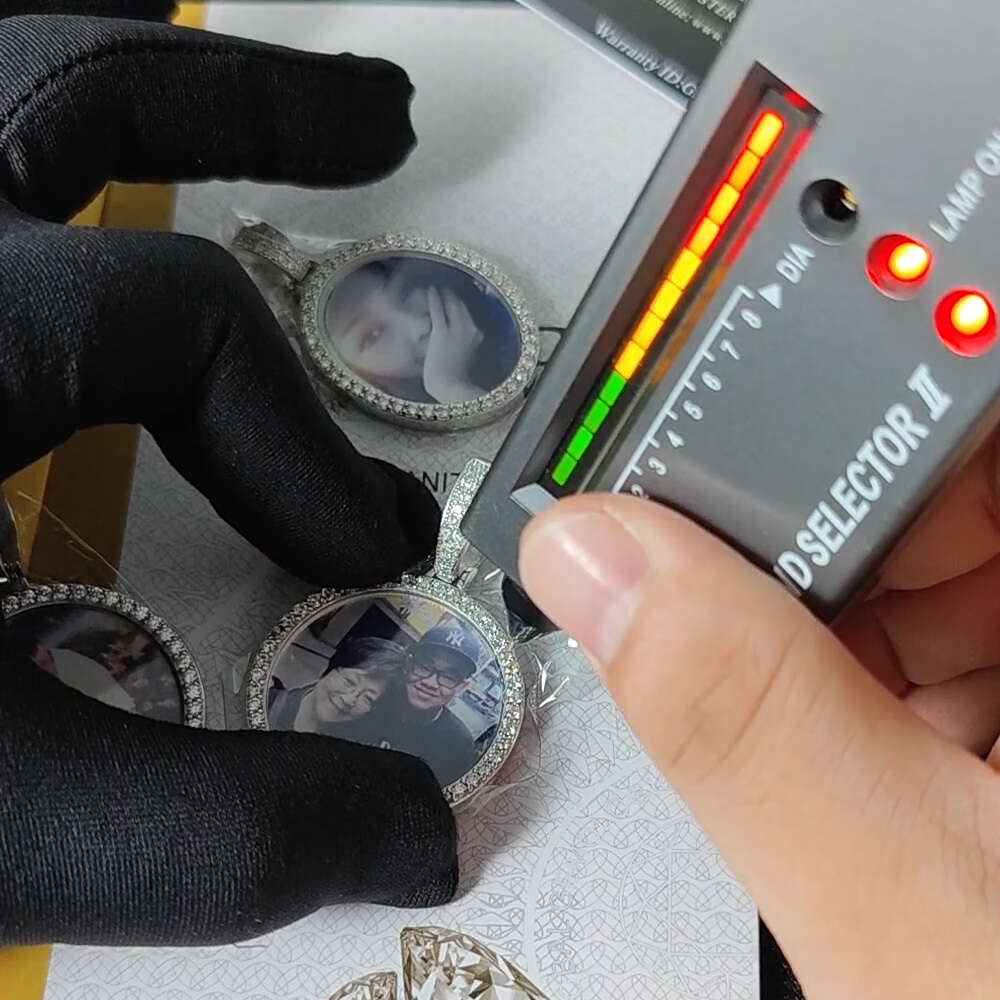 Personalized Customized VVS Moissanite Photo Pendant Hip Hop Rock Jewelry S Sterling Sier Memory Picture Necklace Pendant