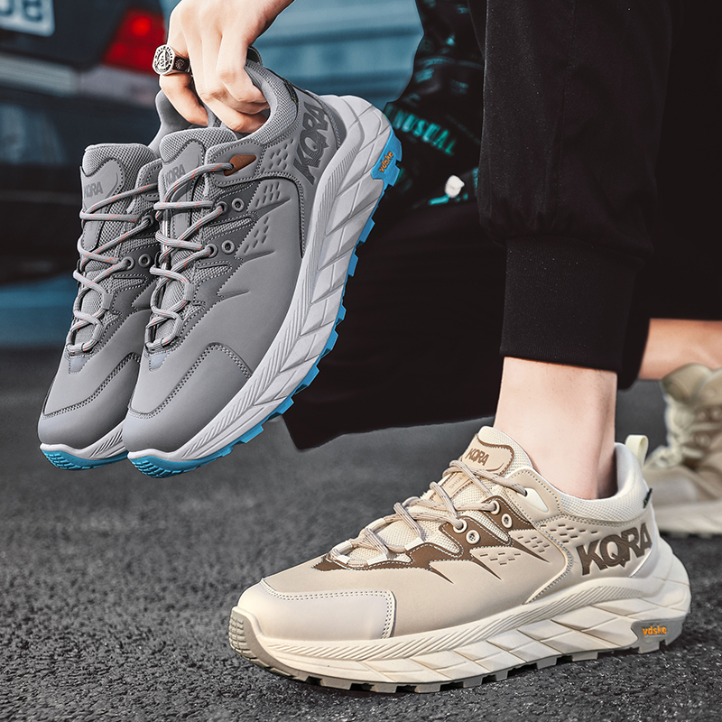 NEW hot Men Sports Outdoor Running Premium Shoes Discount Free Delivery Settlement Basketball and Tennis Players