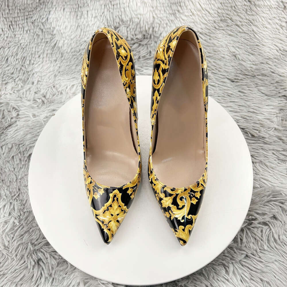 Noenname_Null Black Graffiti Colorful Pumps Sexy High Heels Wedding Party Women Shoes Stilettos Accept Customized