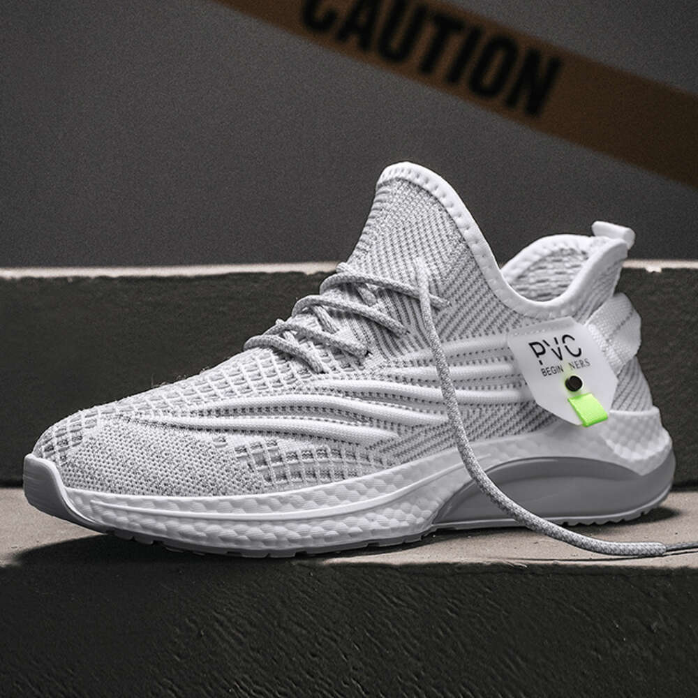 New Fashion Sports Shoes Unisex Style lightweight breathability Walking Casual outdoors Men running shoes