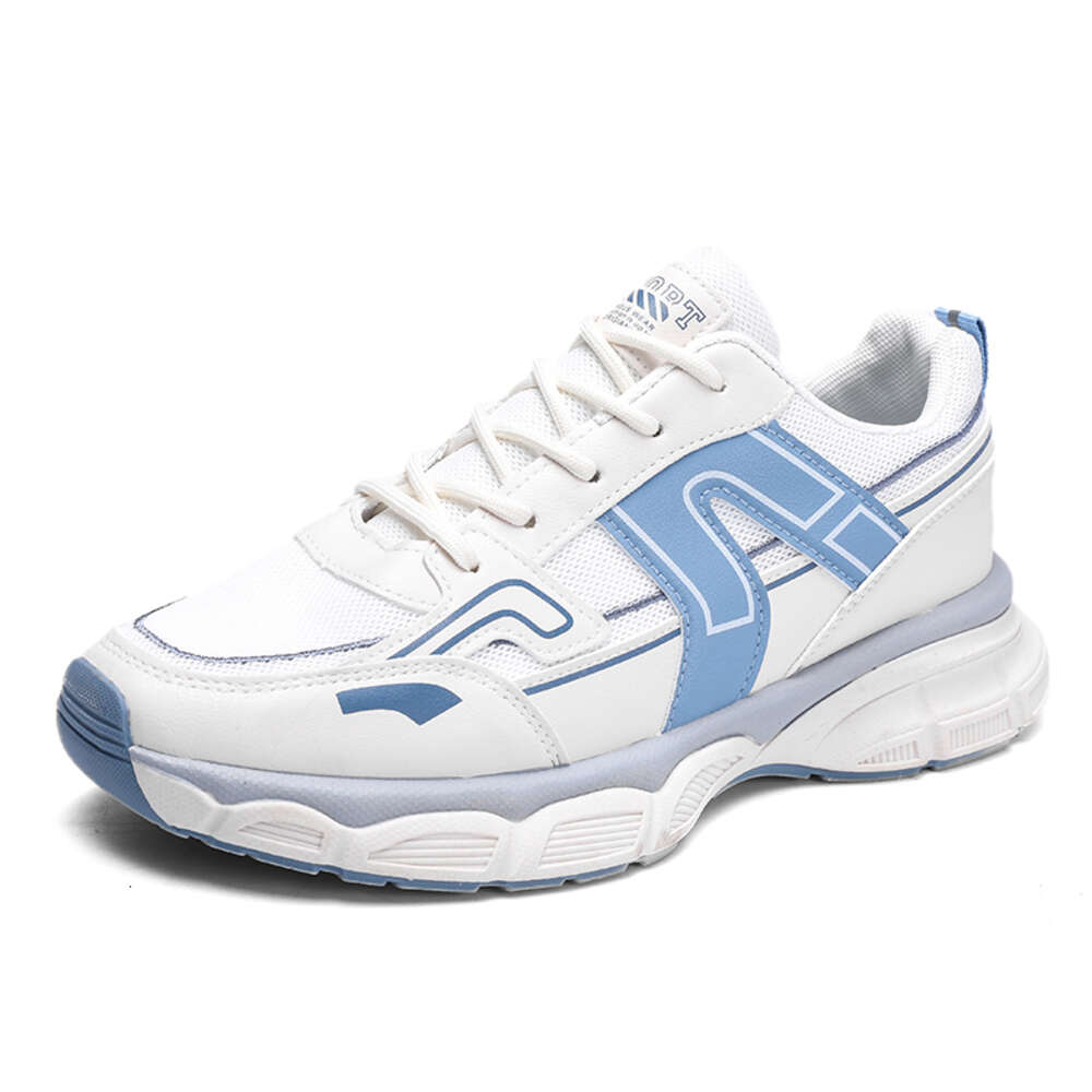 Wholesale Customized Mesh Men Casual Shoes Fashionable Breathable Cushioning Running Walking Style Sneakers