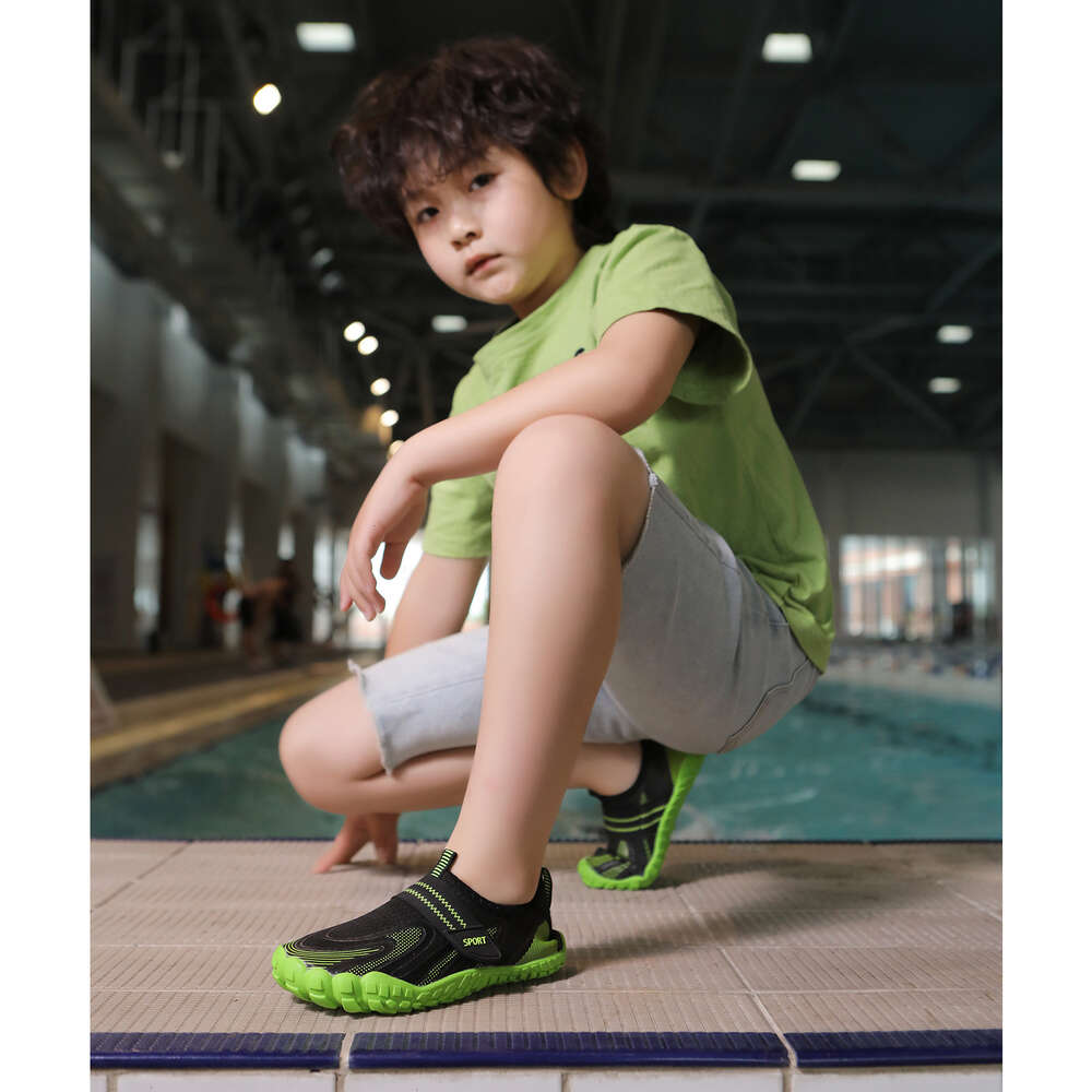 2024 New Design Water Sport Beach Sandals Swimming Diving Surfing Kids Quick-drying Wading Shoes