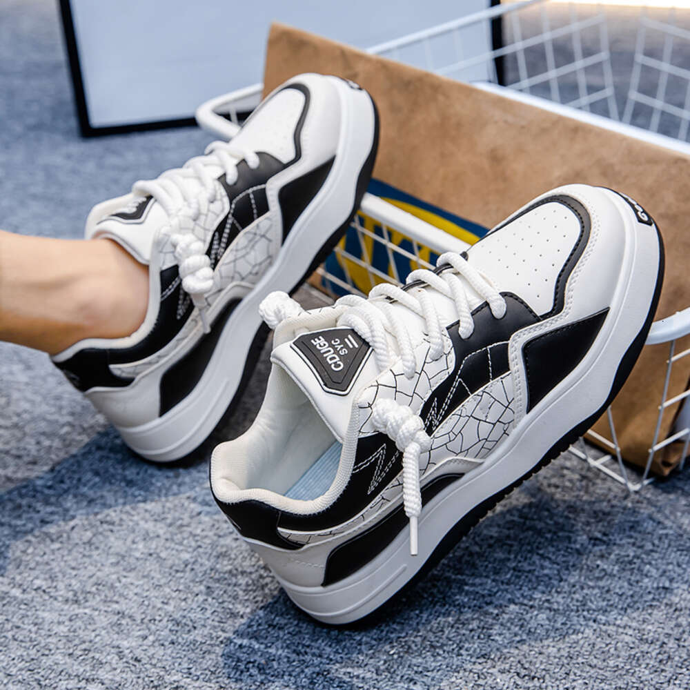 2024 new fashion low-top casual rubber non-slip daily walking style shoes men's sneakers