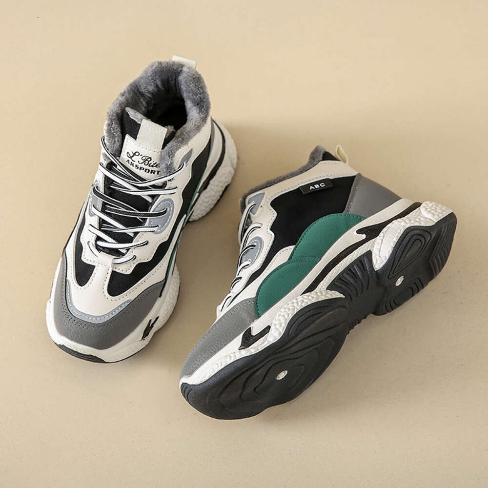 New design fashion comfortable casual daily wear sports shoes for women