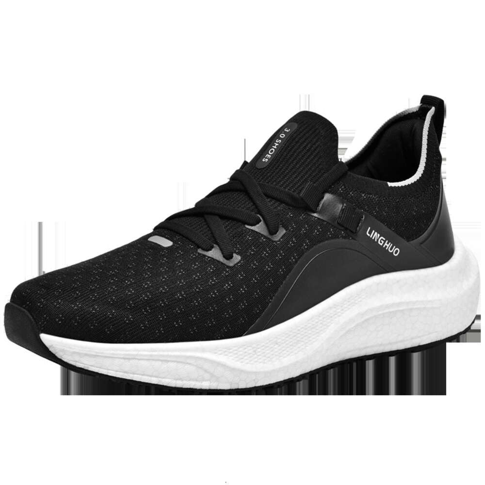 High quality running Custom comfortable walking shoes for men Lightweight breathable sneakers Couple style