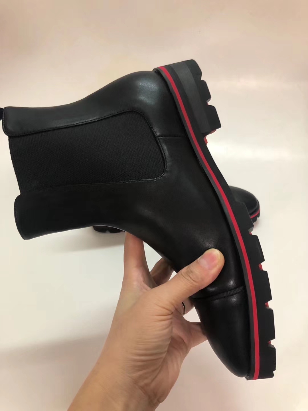 High Quality Men Boots Slip-On Low Heel Black Color High Top Botas Mujer Casual Ankle Motorcycle Shoes Leather Chelsea Boots