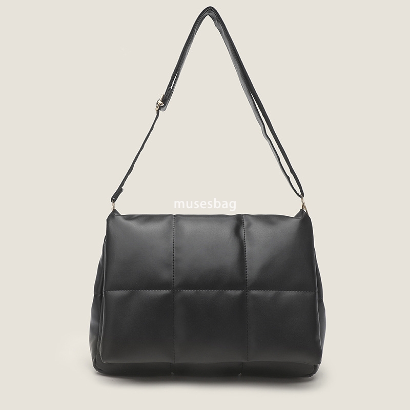 High end and large capacity bag for women's bag new high-end and western-style versatile single shoulder bag wide shoulder strap crossbody bag la