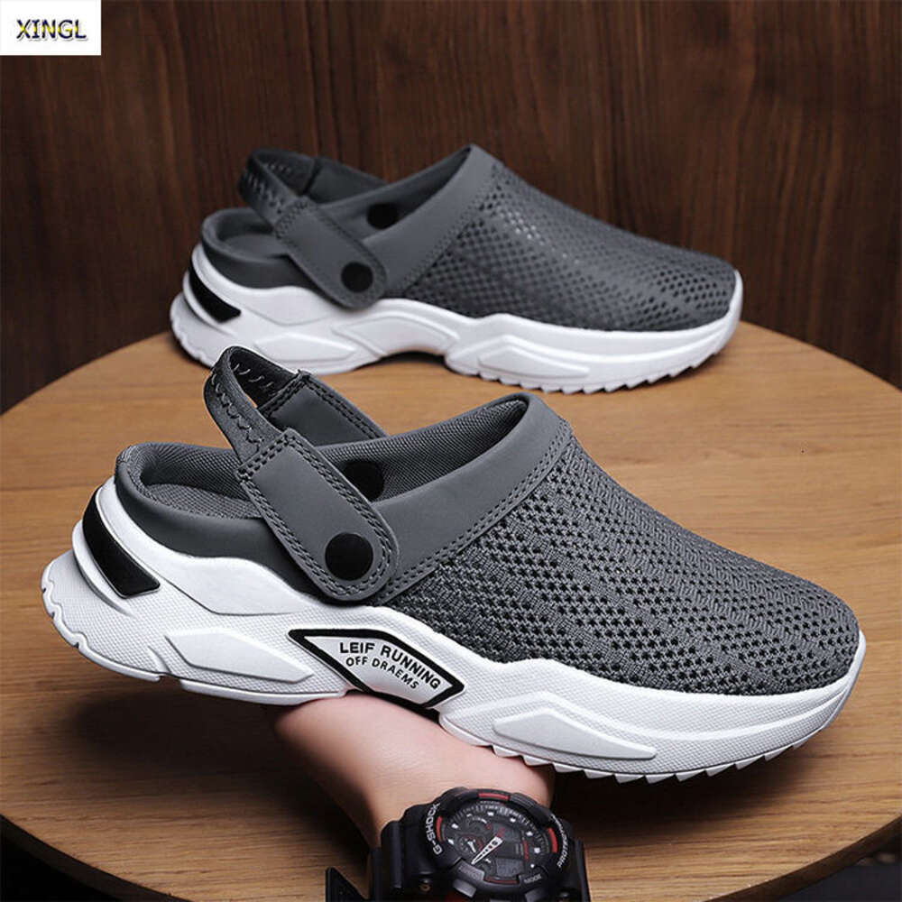 Summer Men's Outdoor Sandals Slippers Comfortable Mesh Beach Lightweight Casual custom Trendy Shoes