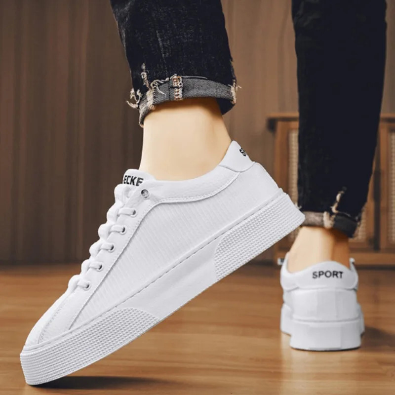 Mens Sneakers Summer Mesh Breathable Canvas Casual Shoes Fashion Skate Sport Running for Men Flats Tenis Masculino 240611