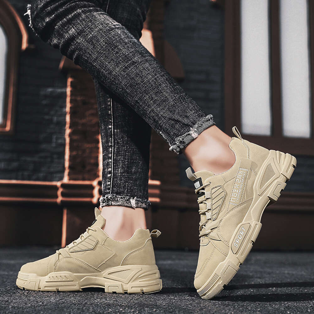 LIPIRA STAR Men's Casual Outdoor Walking Sneakers Soft Non-slip Mountaineering Boots Style