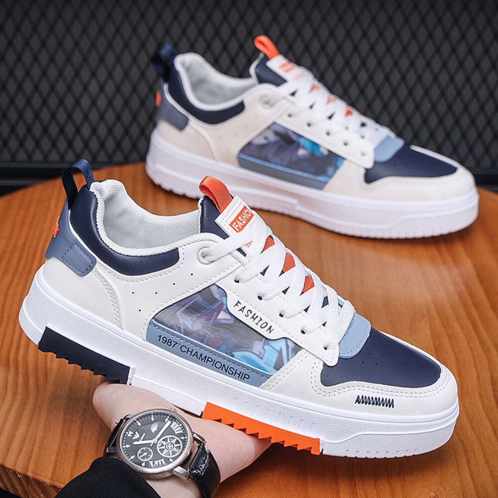 2023 Men's Fashion Walking Style Sneaker PU Leather Skateboarding Shoes with Breathable Mesh inside Skateboard Design