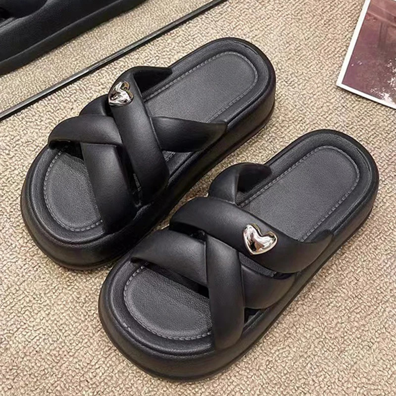 Summer Women Sandals Platform EVA Slippers Beach Vacation Slides Little Heart Decoration Thick Bottom Casual Slippers For Female 240613