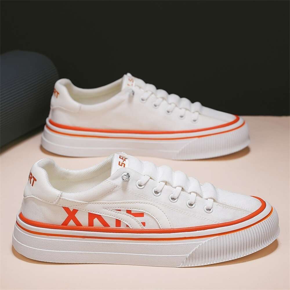 0014 Four Seasons Casual Cloth Men's and Board Shoes at Special Offer Store