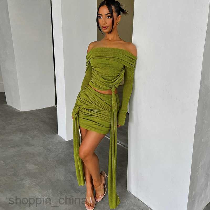 Basic Casual Dresses women's sexy layered one line collar long sleeved short patchwork ribbon pleated short skirt set