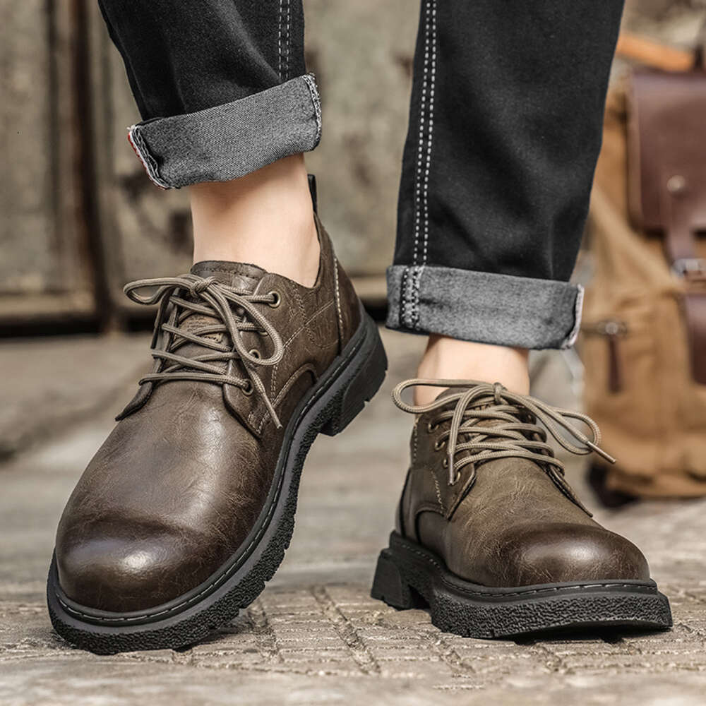 5607 Fashion Casual Leather Trendy Men's Shoes Workwear Round Head Large Size Low Top Martin P80