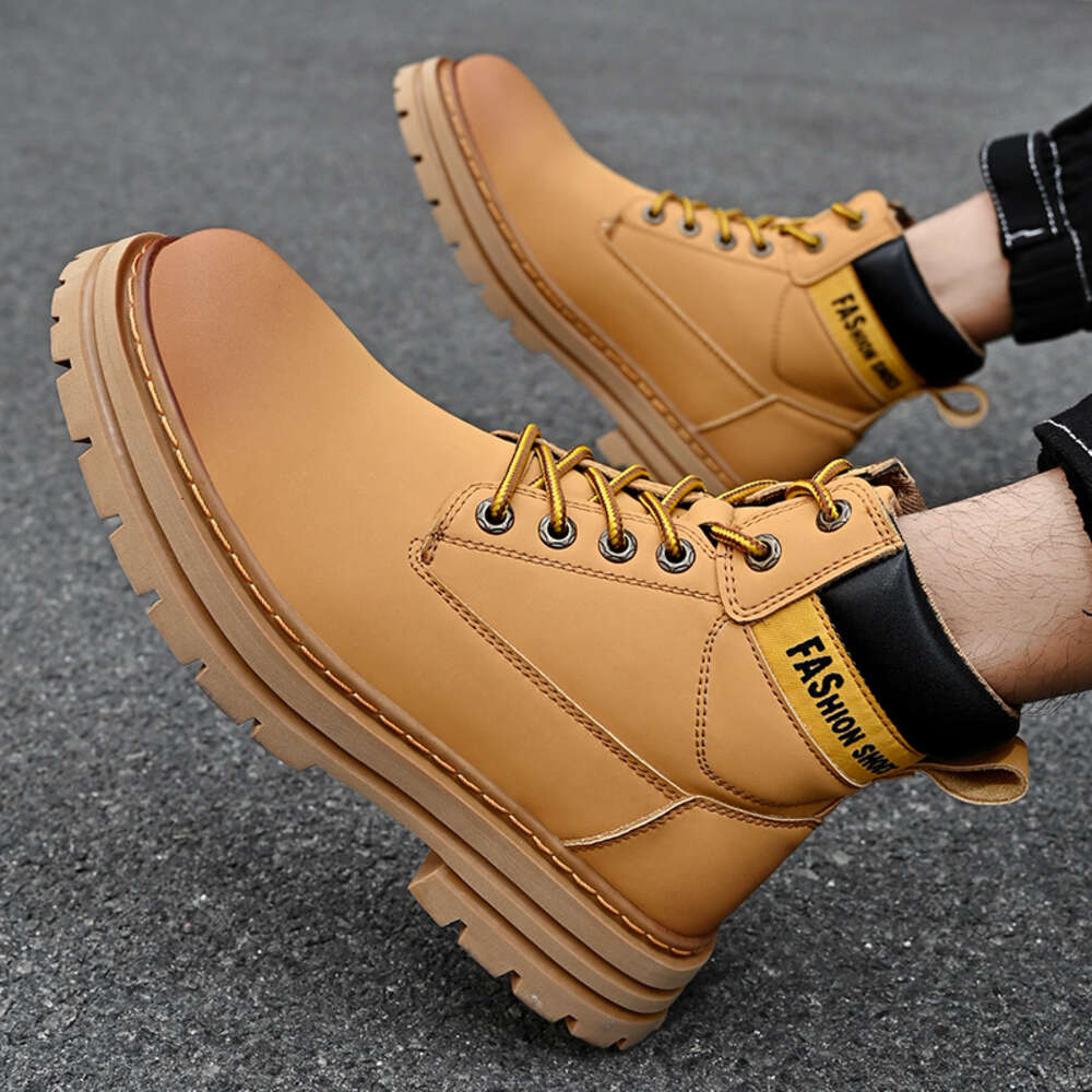 Autumn and Winter 10062 Large Martin Men's Yellow Genuine Leather Work Clothes Boots Cotton Shoes P85