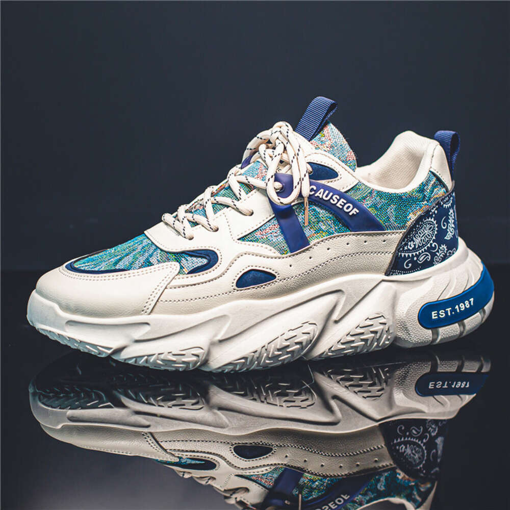 Autumn Men's New Designer Breathable Korean Sports Casual Chunky Shoes with Versatile Thick Sole Walking Style