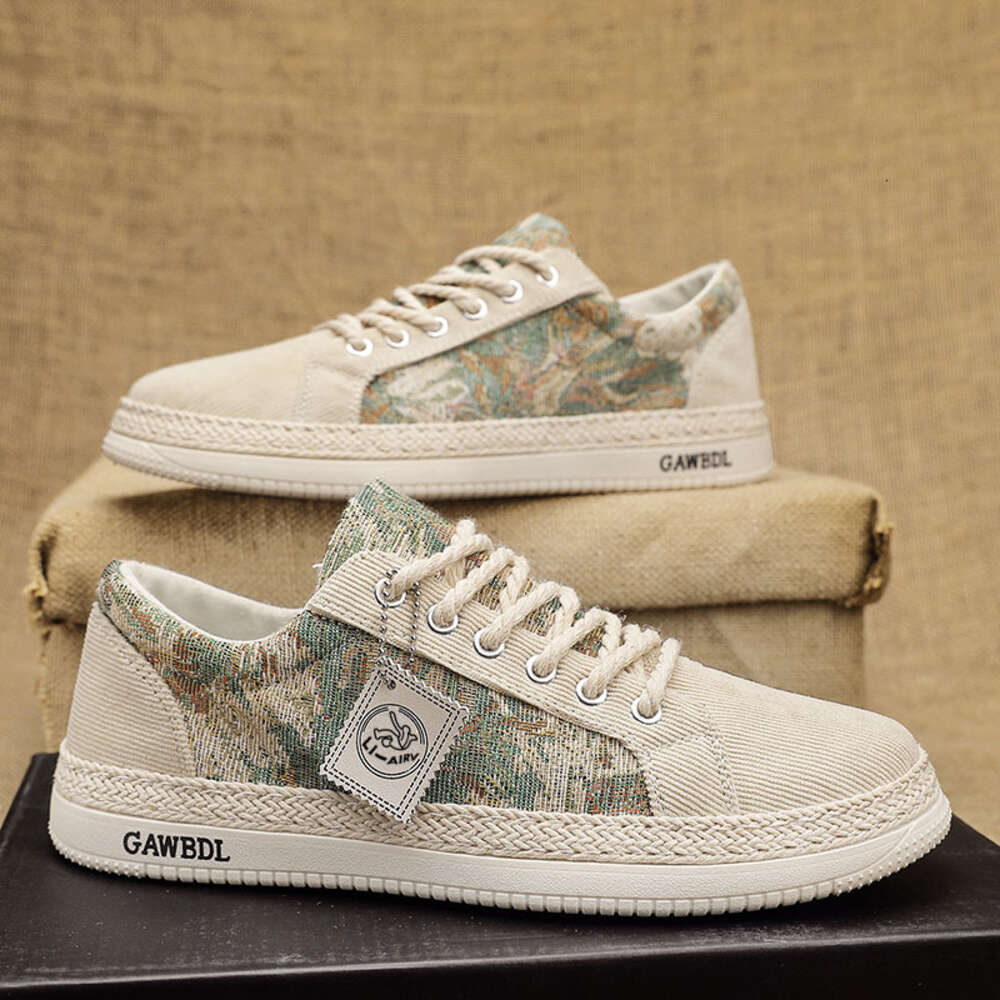 05 Four Seasons Fabric Casual Men's Shoes at Special Offer Store