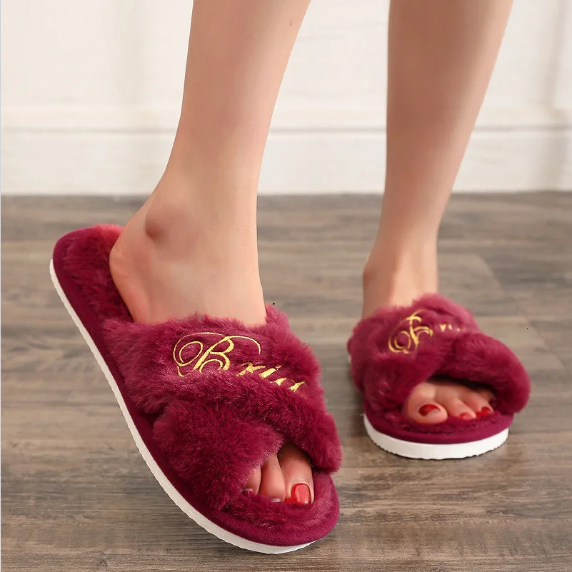 Embroidered Fur Slippers Wedding Bride Furry Fluffy Slippers for Women 240612