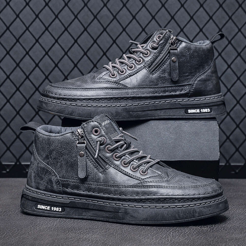 Men's New Outdoor Skateboarding Shoes PU Leather Upper Lace-Up Zipper Black Flat Walking sneakers