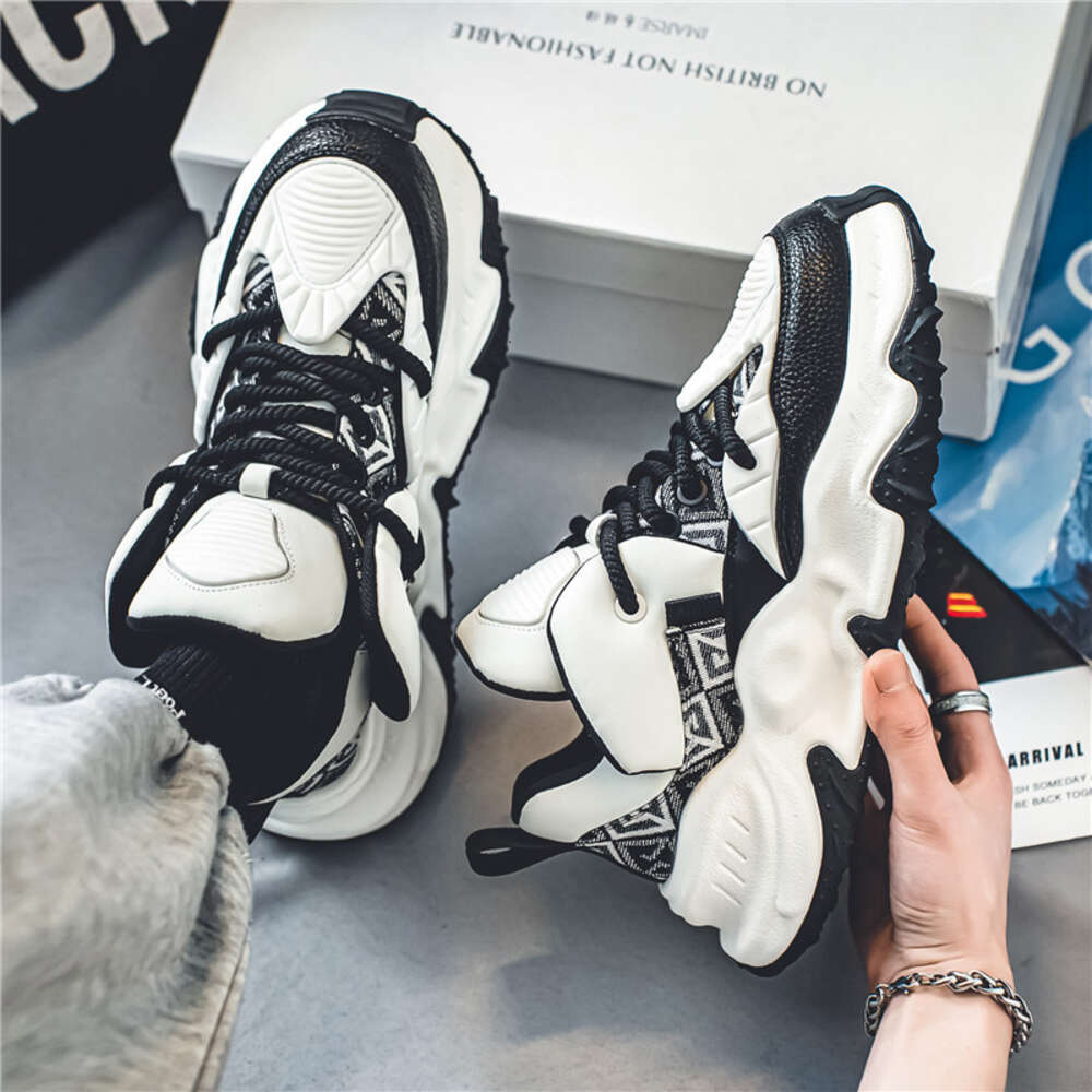 165 Four Seasons Leisure Sports Men's Shoes at Special Offer Store