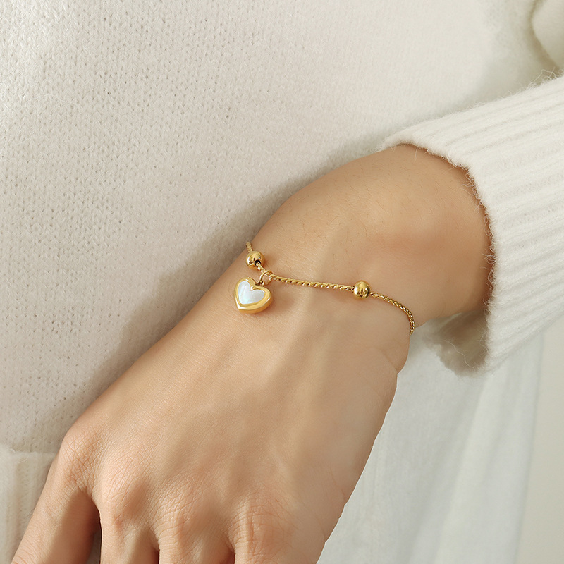 Shell Love Heart 18k Gold Necklace Stud Earrings Bracelets Pandants Designer Jewelry Set Gold Chain Bracelets for Woman Girls Gift Fine Jewelry