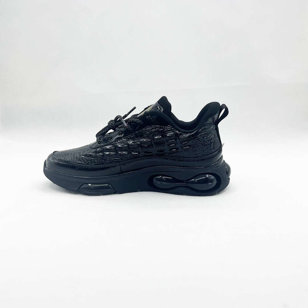 New design of high quality comfortable walking shoes custom OEM soft sole sneakers men's waterproof casual shoesfor men