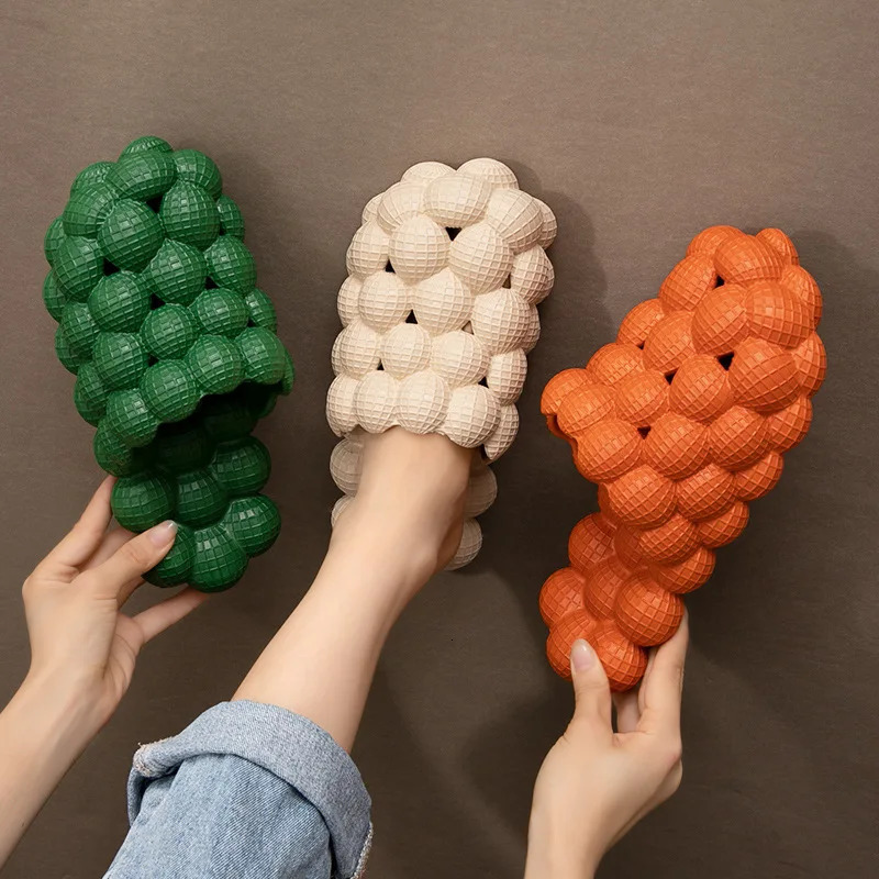 personalized orange bubble sandals fashion step on the stool feeling sandals summer home massage slippers women 240613