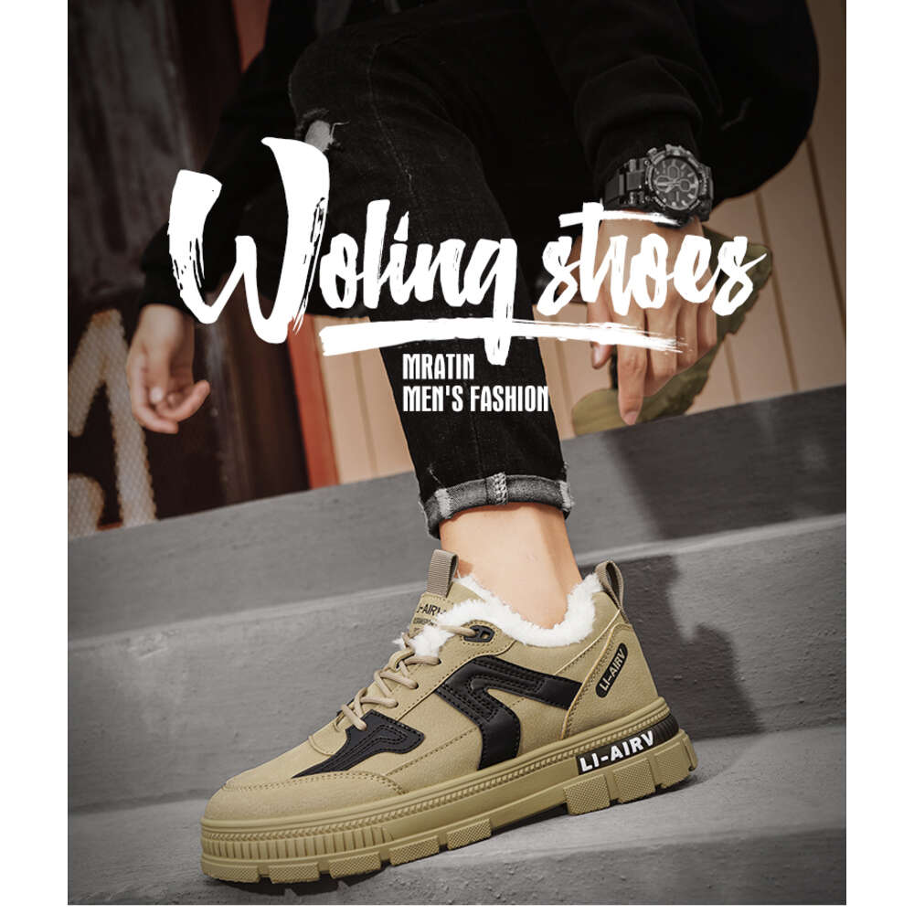 202 Winter low cut leather men's cotton shoes, and boots at a discount store