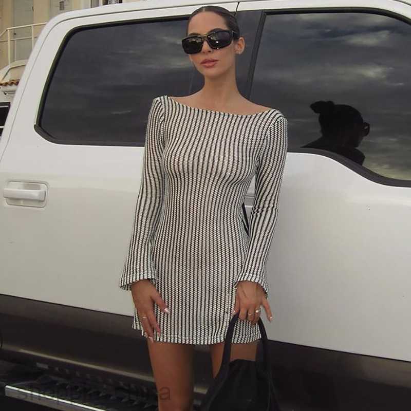 Basic Casual Dresses New Fashion Stripe Print Sexy Style Hollow Back Long Sleeve Slim Fit Dress for Women