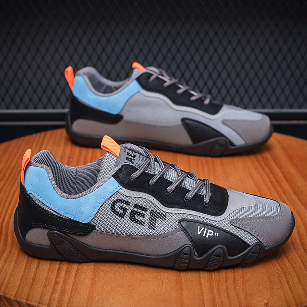 2024 New Product Mesh Breathable Soft Sole Flat Casual Running Shoes Anti-Slip Fashionable Walking Style