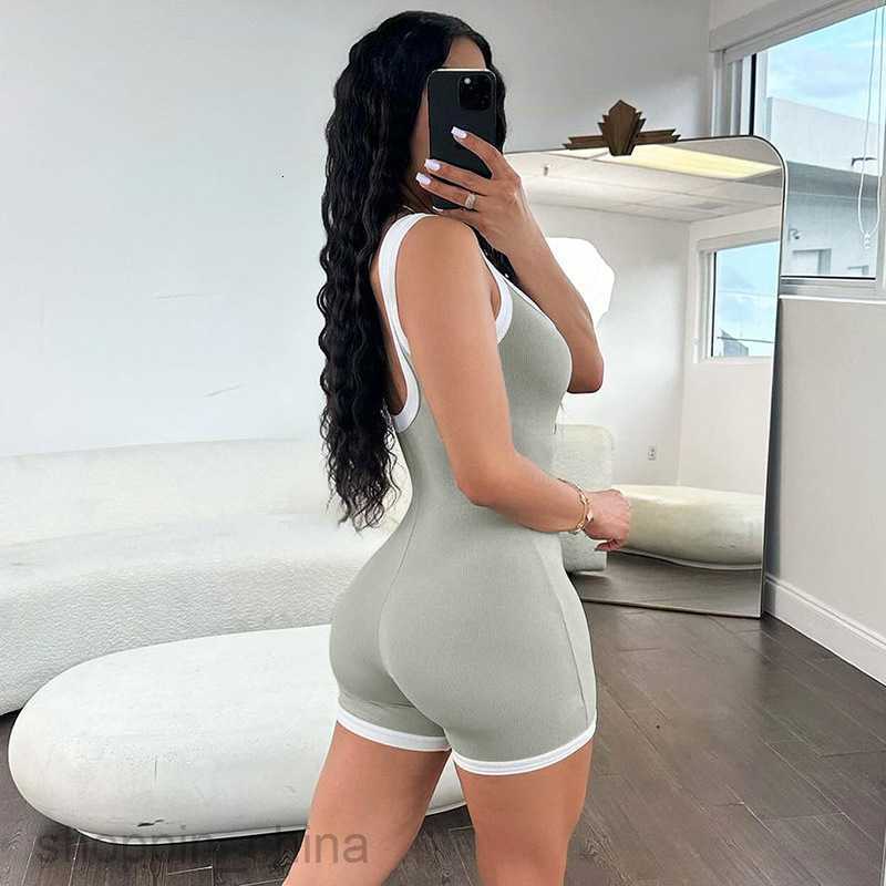 Women's Tracksuits Women's summer new U-neck contrasting suspender tight sports yoga jumpsuit Sets