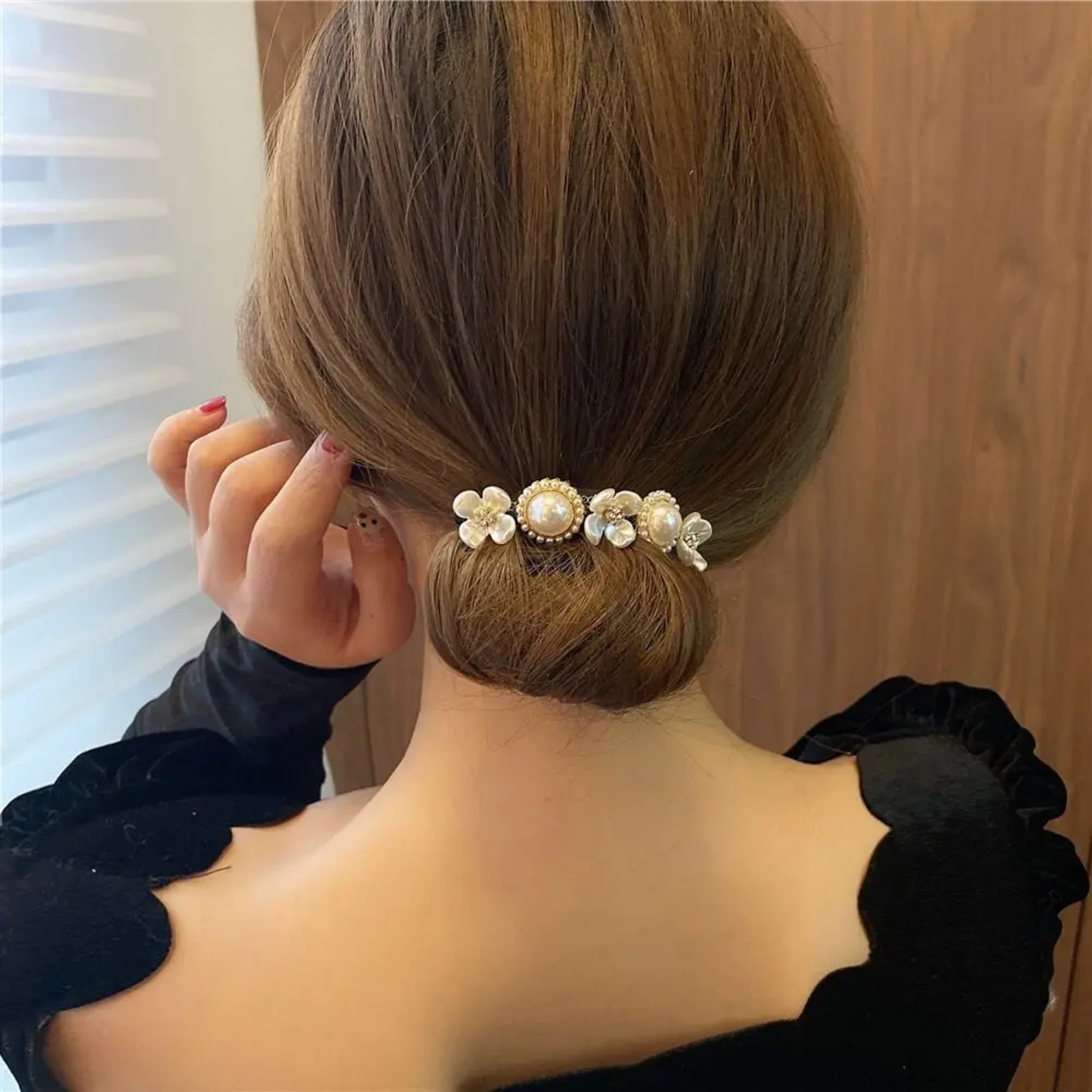 Vintage Shell Pearl Hairpin Bun Hairstyle Hair Stick Women Elegant Hair Scrunchies Flower HairMaker Tools Hair Accessories