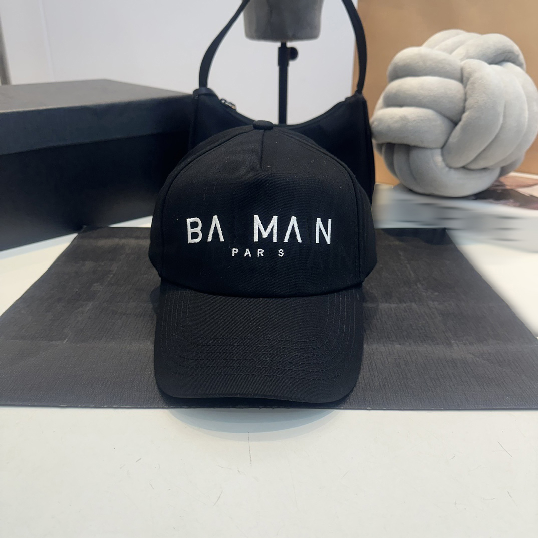 luxury designer hat embroidered baseball cap casual hat versatile cap summer sun hat seaside cotton petty washing Embroidered logo Street feeling brief B MAIN 24606