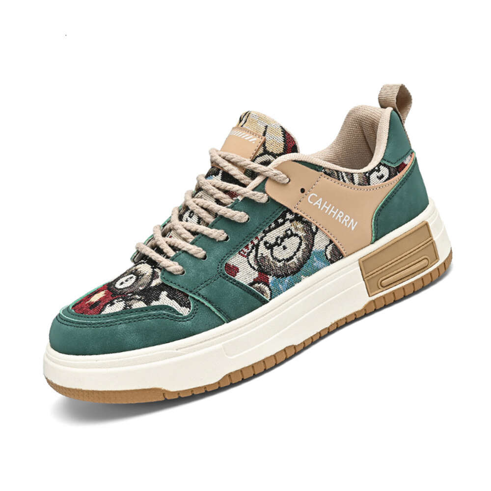 Men's New Casual Breathable Skateboarding Running Sports Sneaker Fashionable Thick Soles Board Shoes for Walking