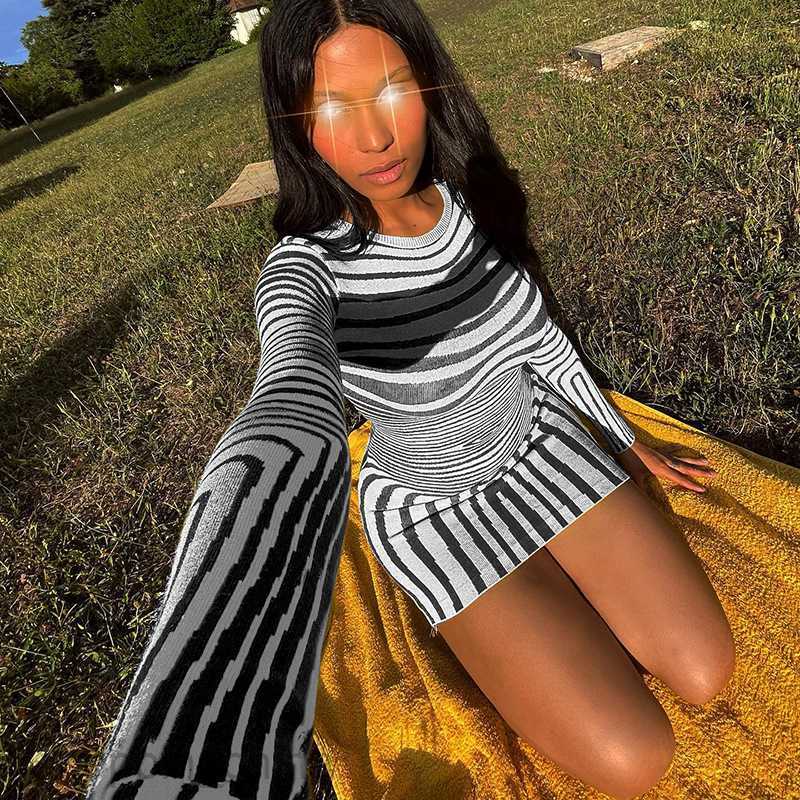 Basic Casual Dresses Women's Spring New Fashion Stripe Print Long Sleeve Short Dress Shirt Dress