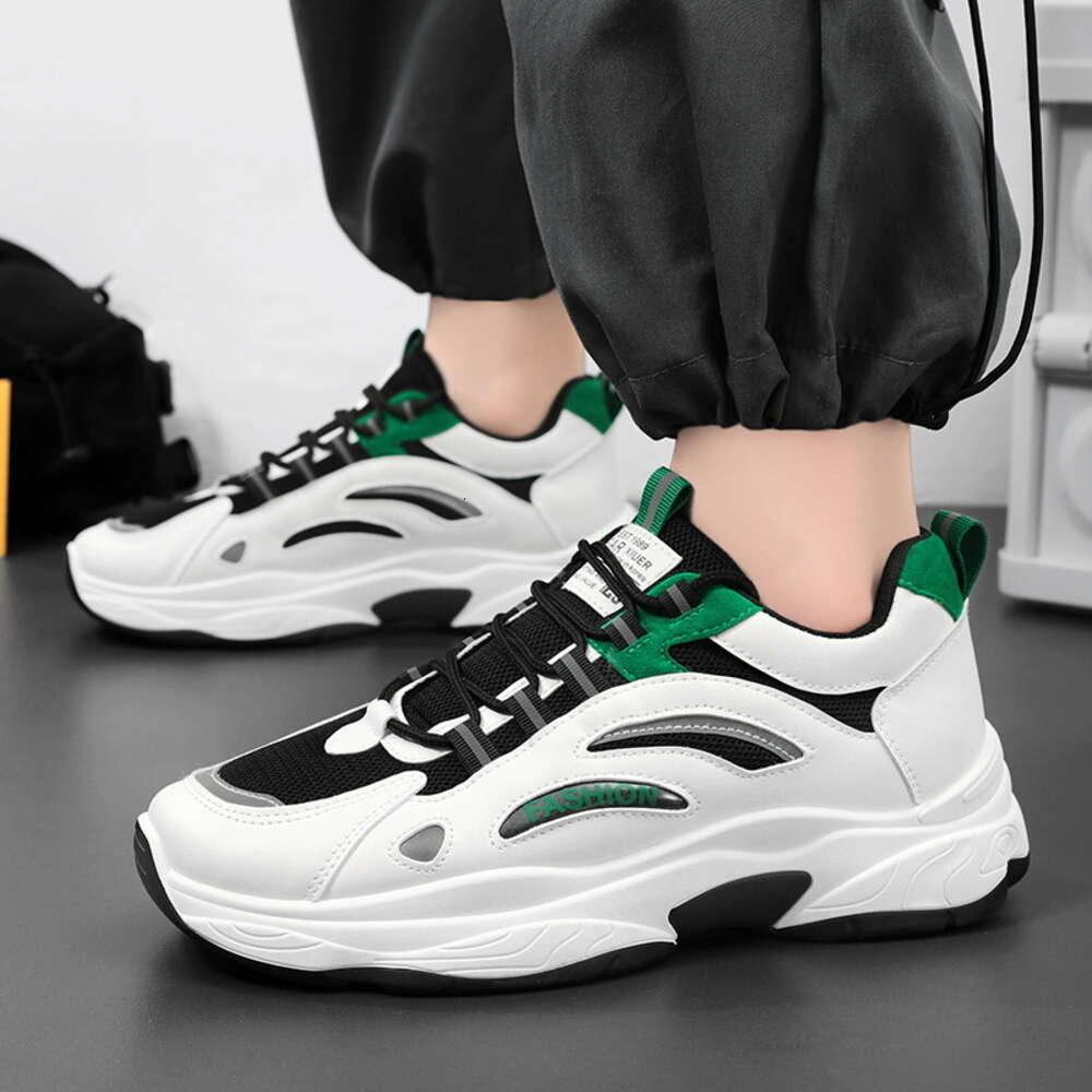 2024 New Product Mesh Breathable Sports Running Fashionable avant-garde Trends Tennis Walking Style Shoes for Men