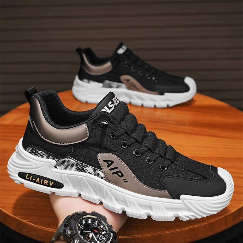 103 Four Seasons Fabric Casual Men's Shoes at Special Offer Store