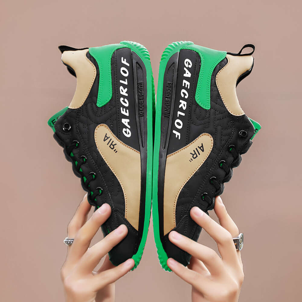 2024 Autumn Men's New Breathable Leather Sports Shoes Versatile Casual Chunky Walking Style