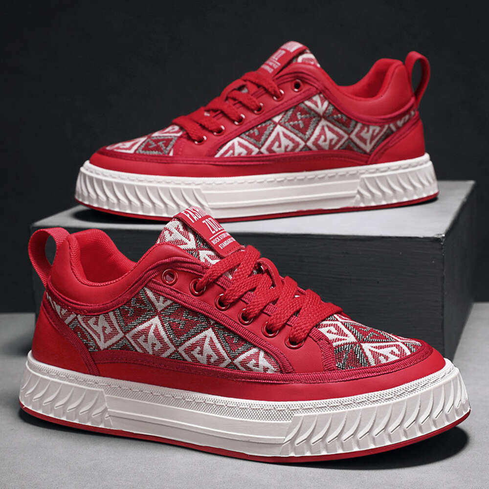 171 Four Seasons Casual Cloth Men's and Board Shoes at Special Offer Store