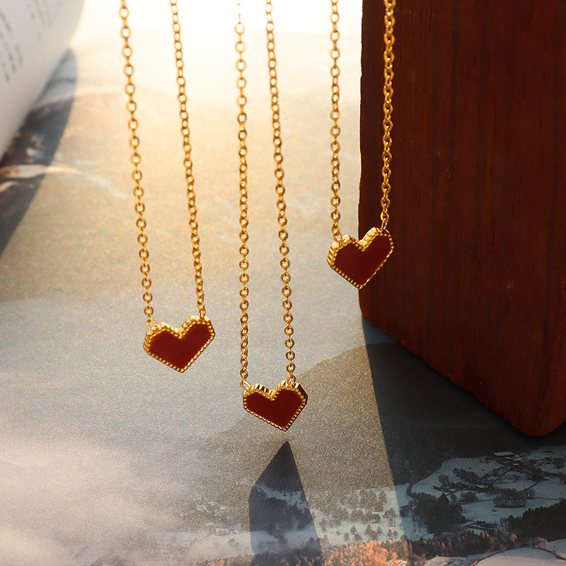 18k Gold Plated Love Heart Pendant Necklace Charm Gold Chain Red Heart Fashion Woman Necklaces Luxury Jewelry for Her Birthday Wedding Valentine Mothe
