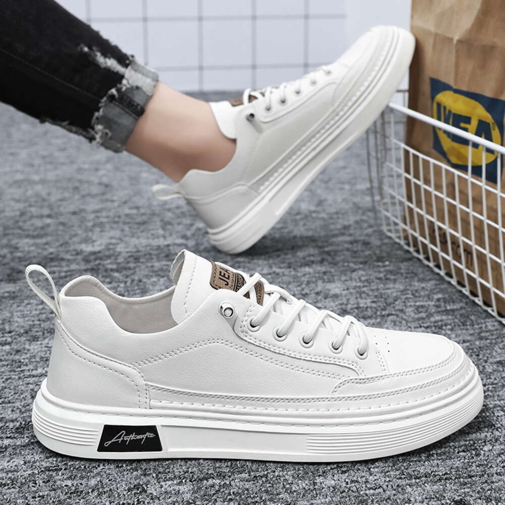 2024 New Product Hot Selling White Skateboard Casual Versatile Fashion Walking Style Board Shoes