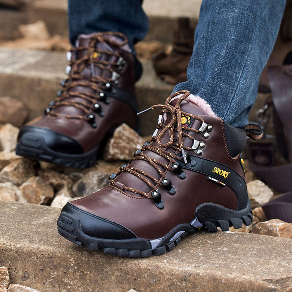 999 size outdoor hiking shoe with cotton added 38-4685