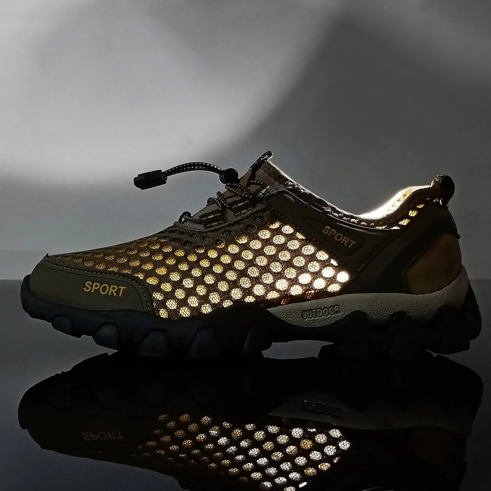 Summer River Upstream Shoes for Men Barefoot Beach Ultralight Water Sports Quick-Drying Outdoor Walking Wading Shoes 240612