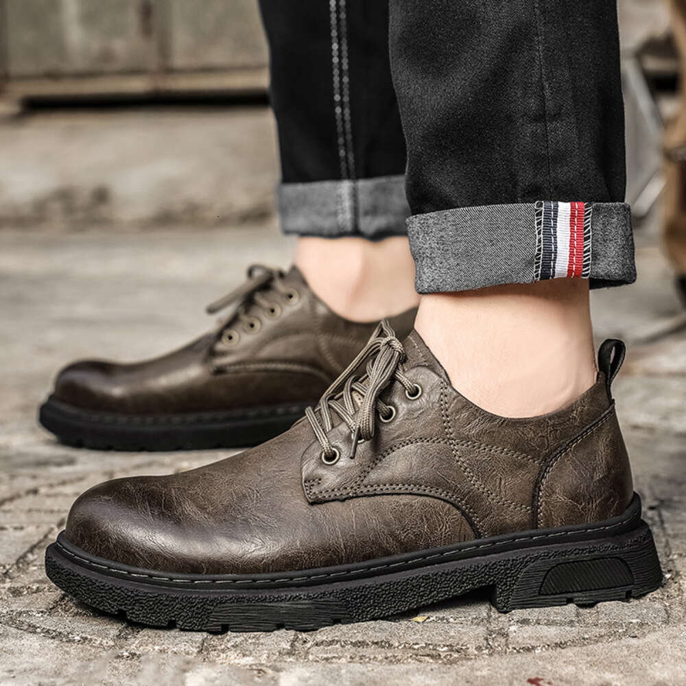 5607 Fashion Casual Leather Trendy Men's Shoes Workwear Round Head Large Size Low Top Martin P80