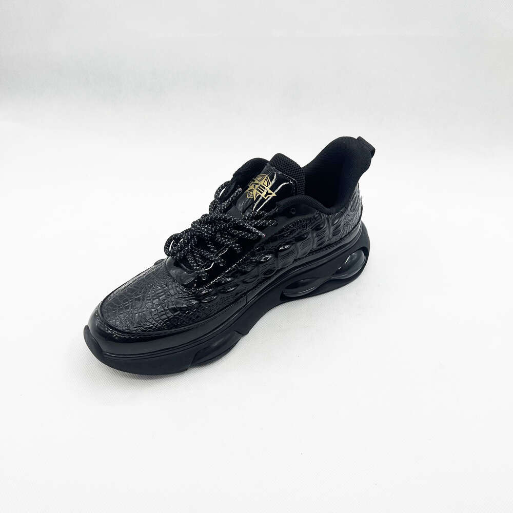 New design of high quality comfortable walking shoes custom OEM soft sole sneakers men's waterproof casual shoesfor men
