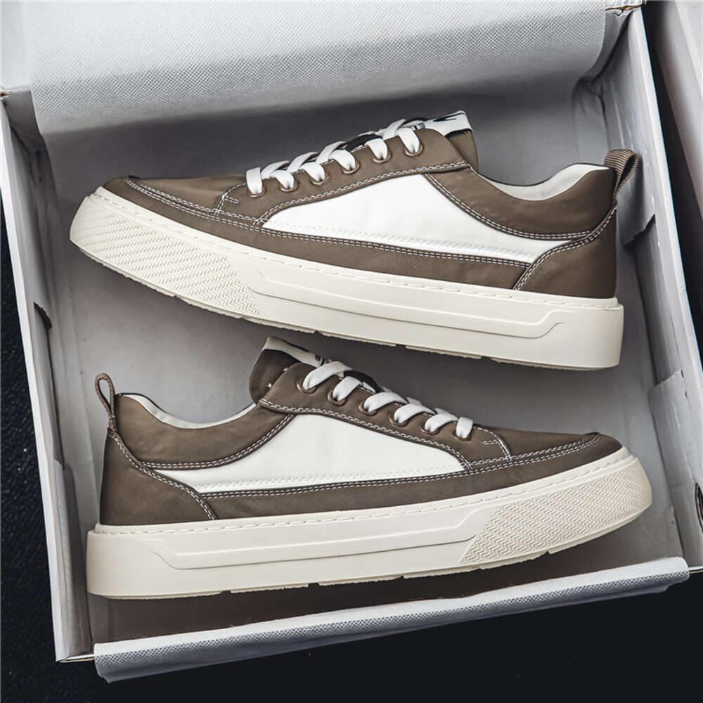 0030 Four Seasons Casual Cloth Men's and Board Shoes at Special Offer Store