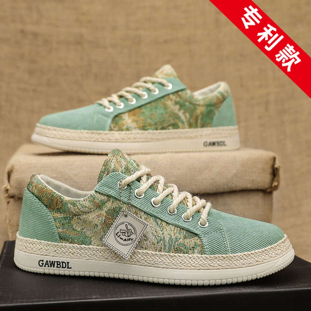 05 Four Seasons Fabric Casual Men's Shoes at Special Offer Store