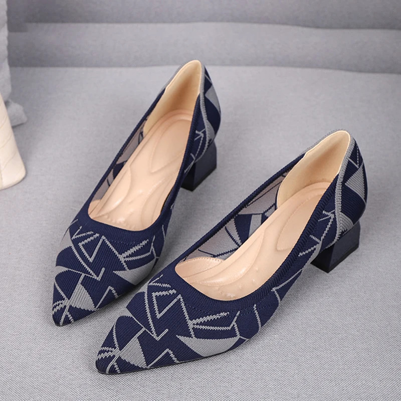 Large size womens pointed high heels casual breathable woven pointed shoes fashionable and beautiful square heel shoes in 2 240612